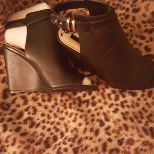 Brand New Nwver Worn Size 9
